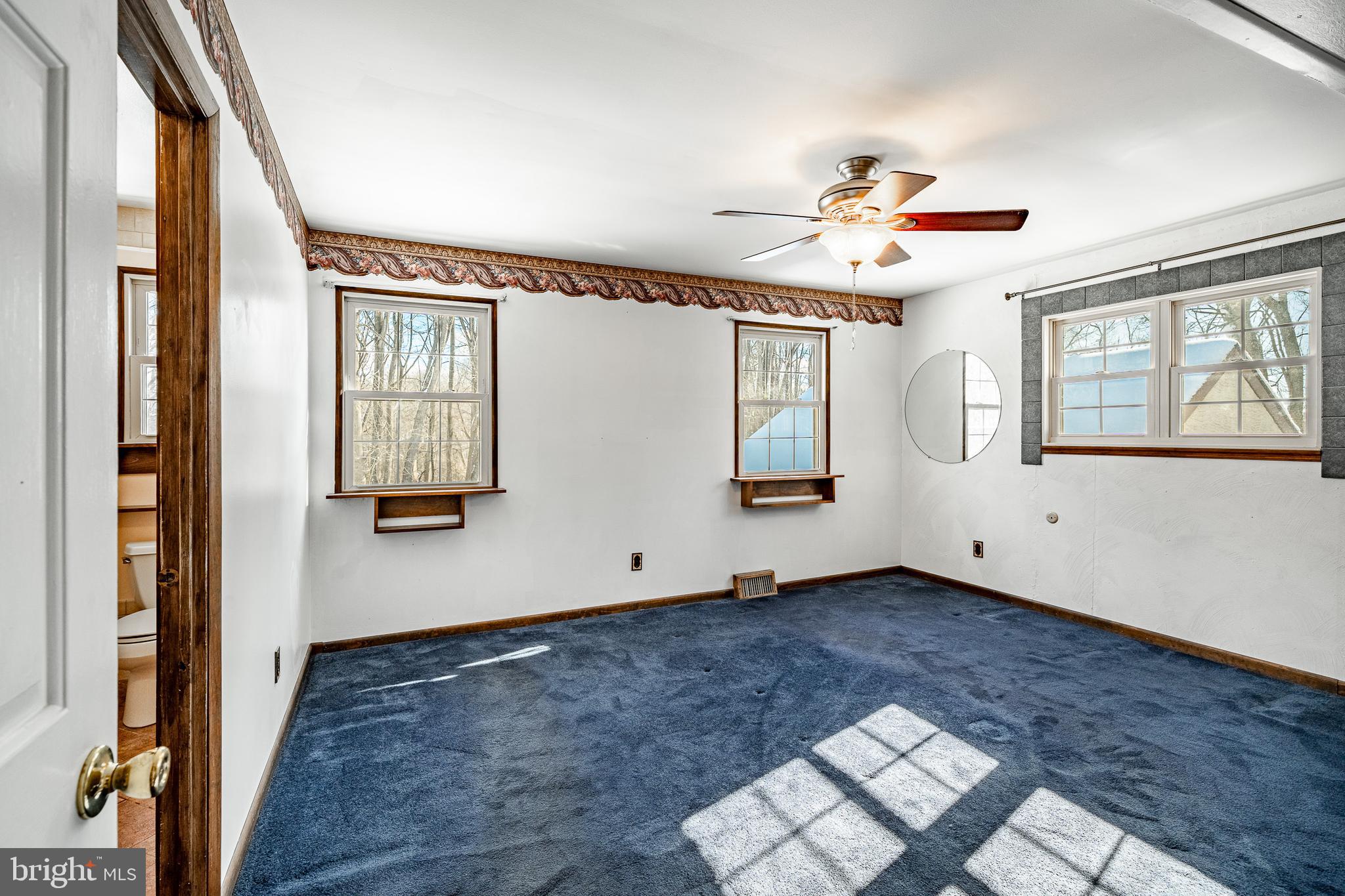 THORNBURY - Residential