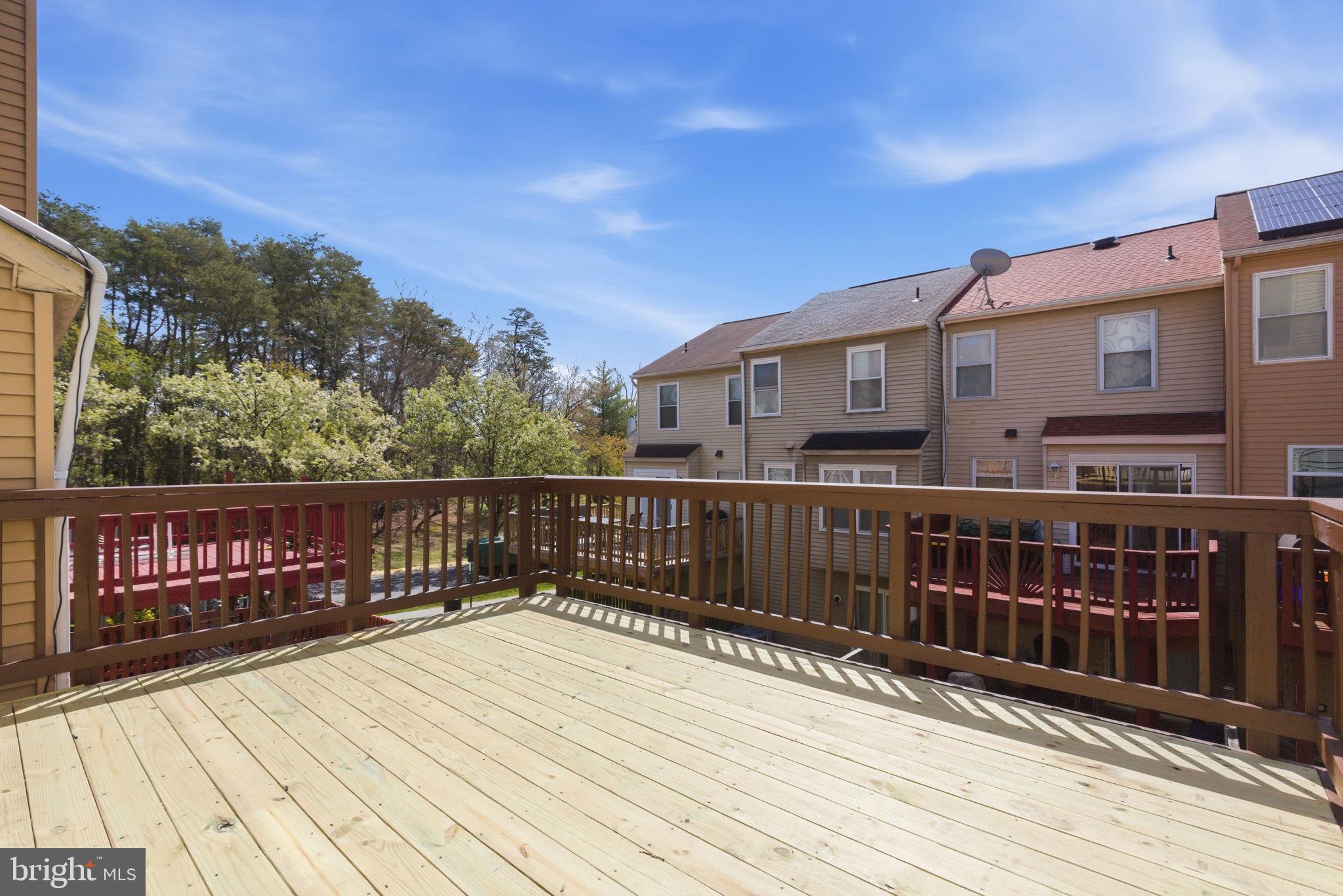 VALLEY STREAM ESTATES - Residential