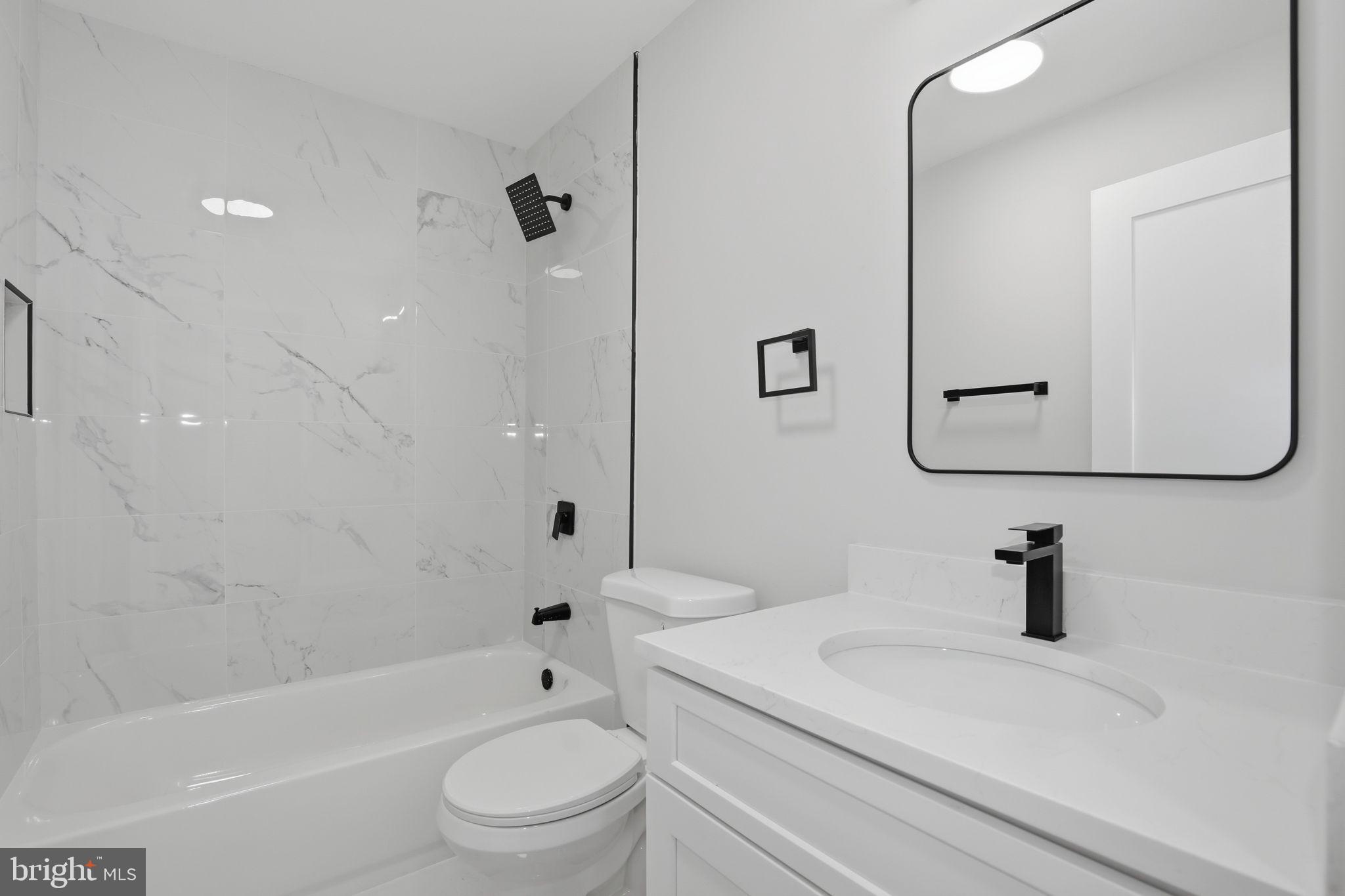 VALLEY STREAM ESTATES - Residential