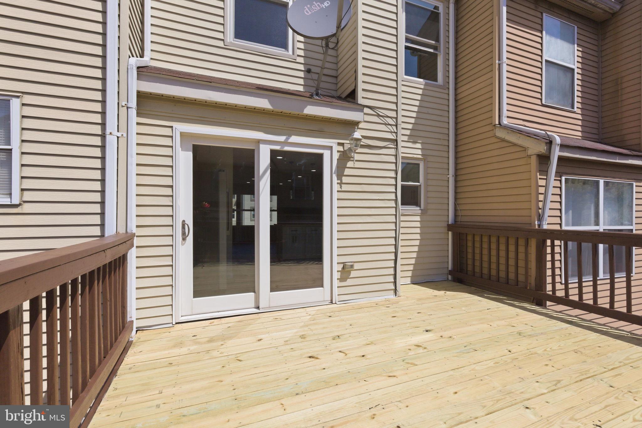 VALLEY STREAM ESTATES - Residential