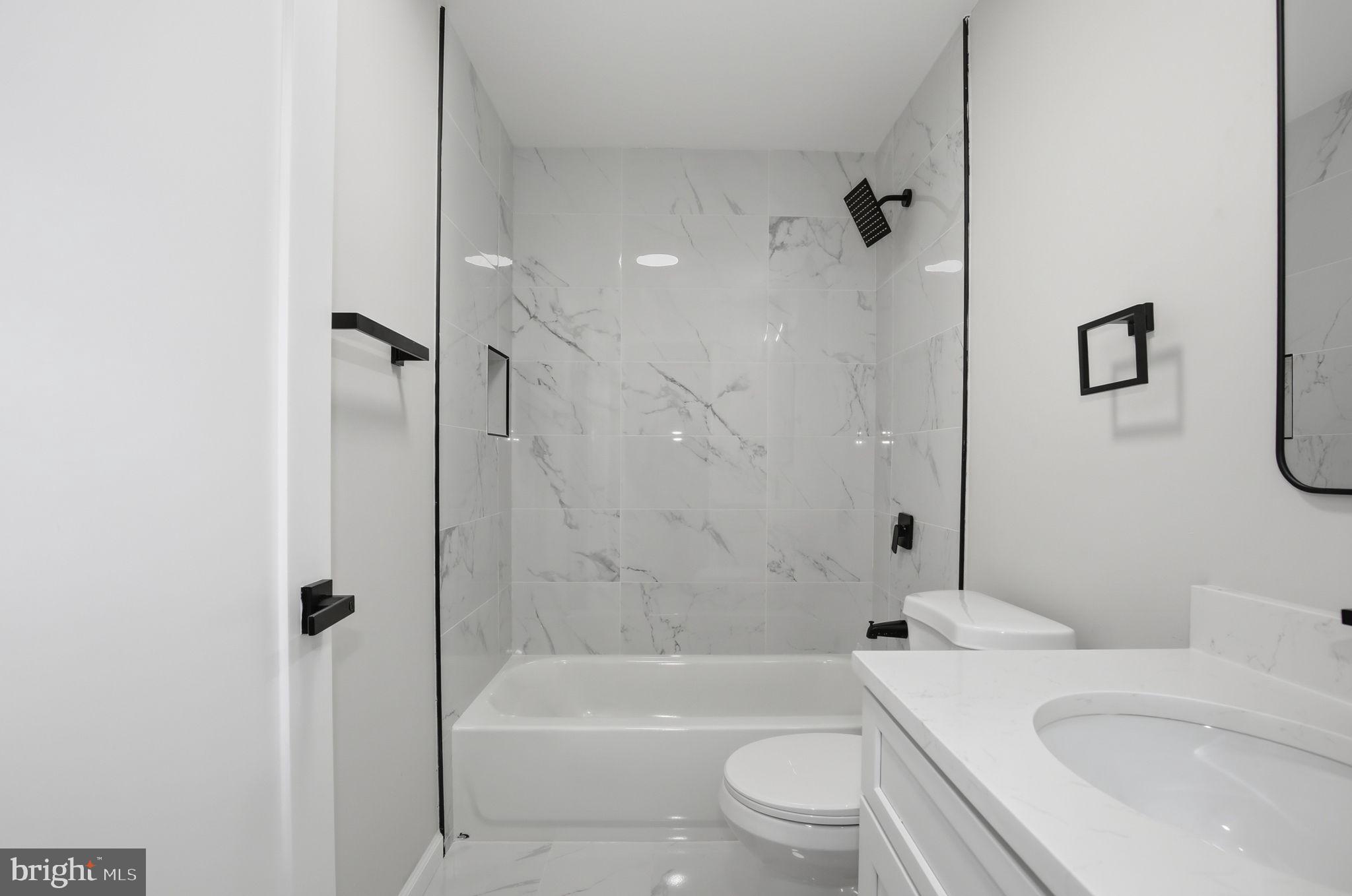 VALLEY STREAM ESTATES - Residential