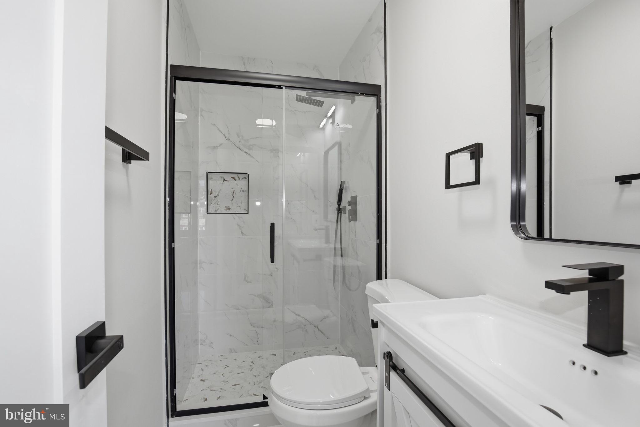 VALLEY STREAM ESTATES - Residential