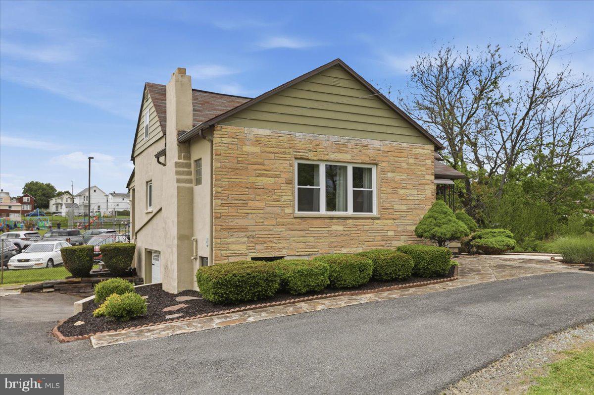 MAPLESIDE - Residential