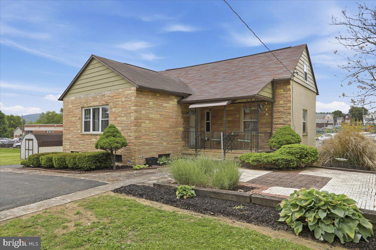 MAPLESIDE - Residential