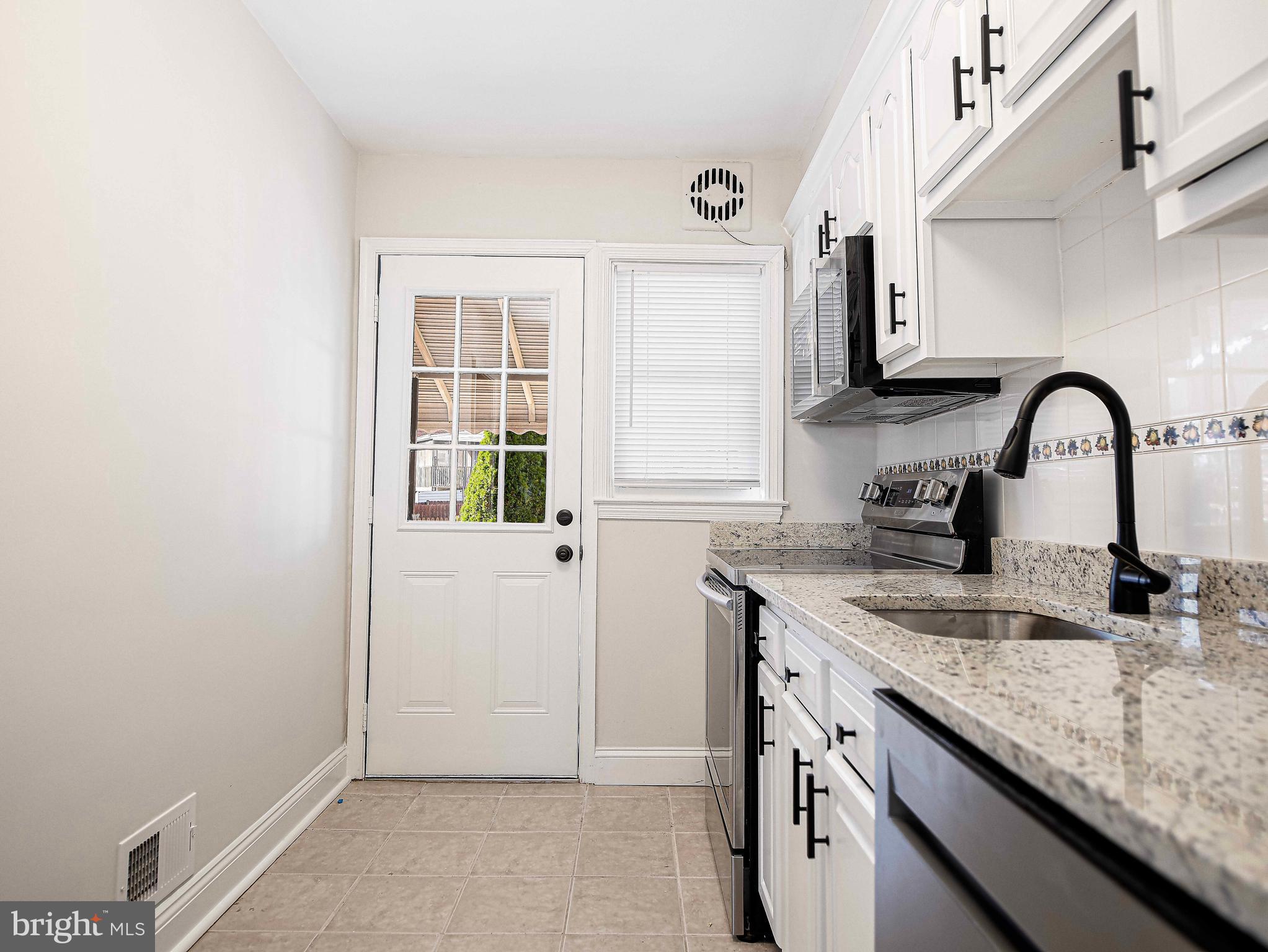 OAKLEIGH - Residential