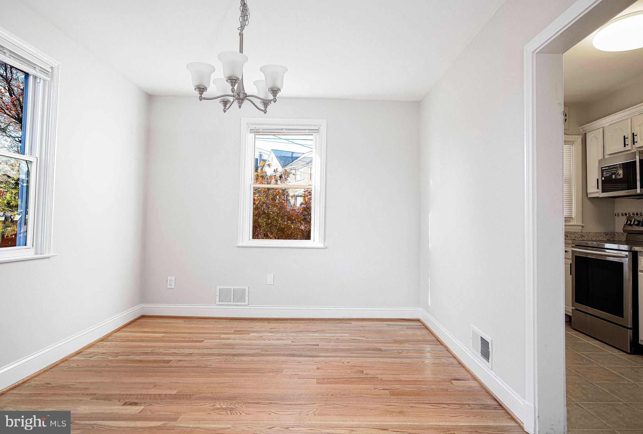 OAKLEIGH - Residential