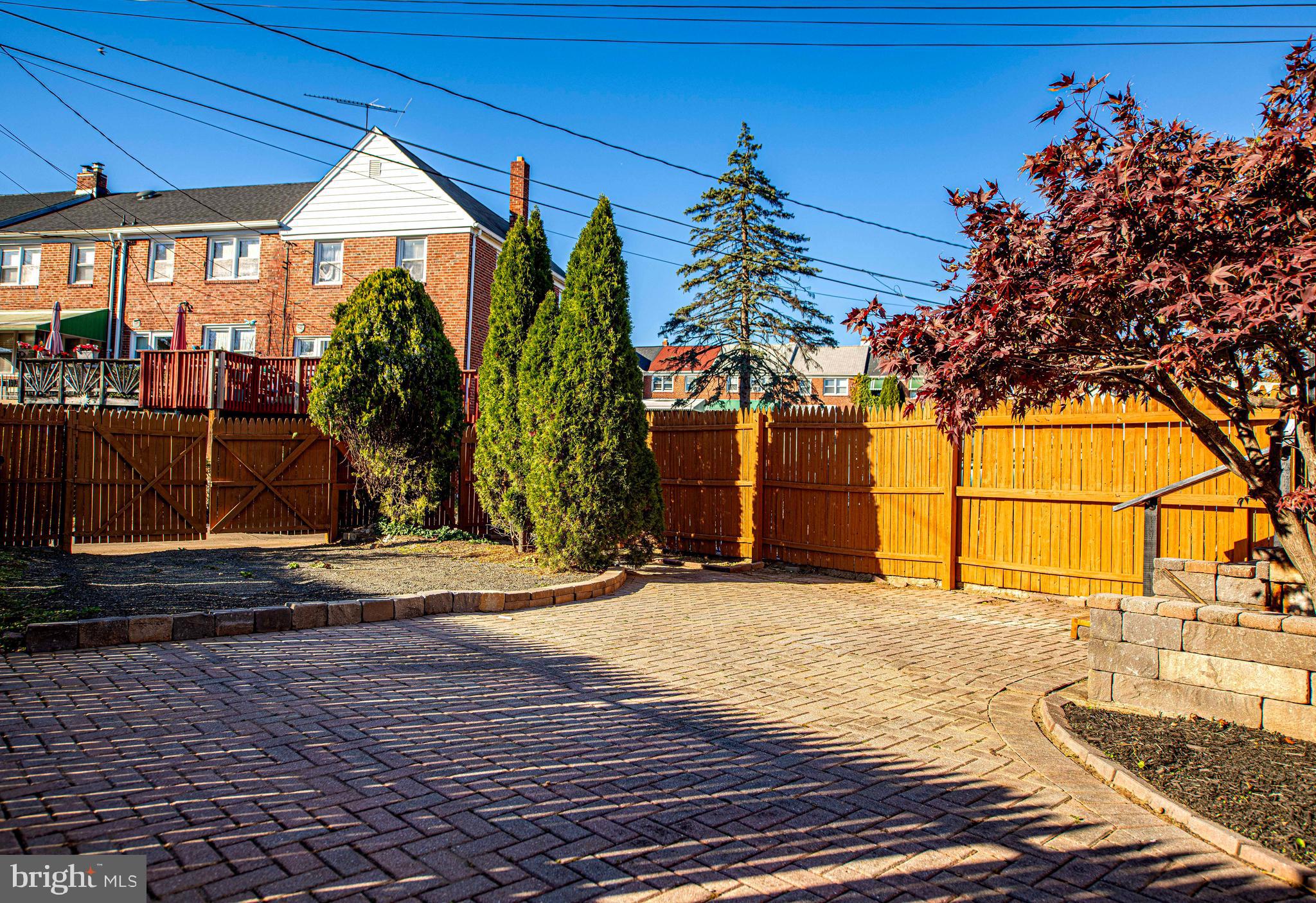 OAKLEIGH - Residential