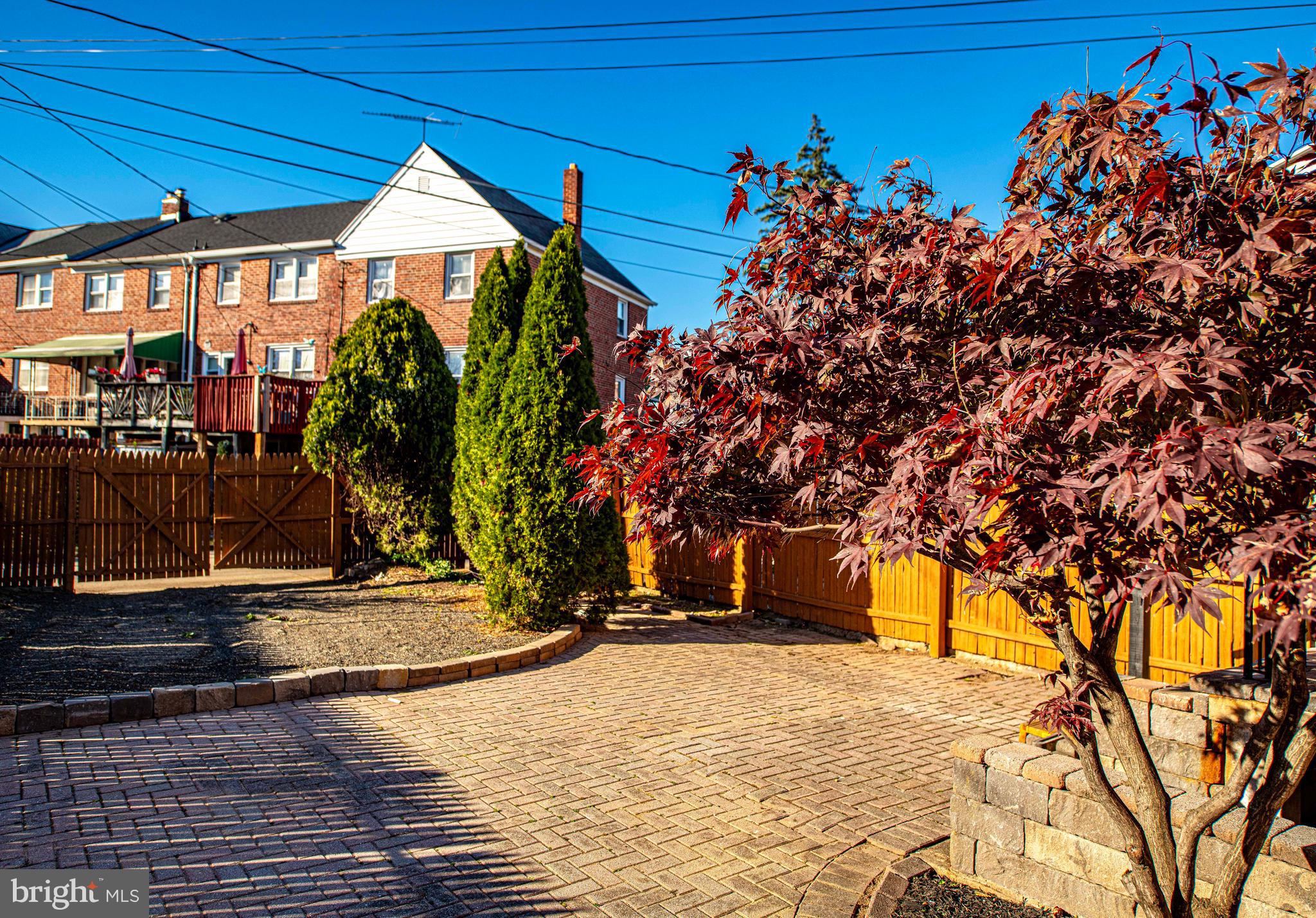 OAKLEIGH - Residential