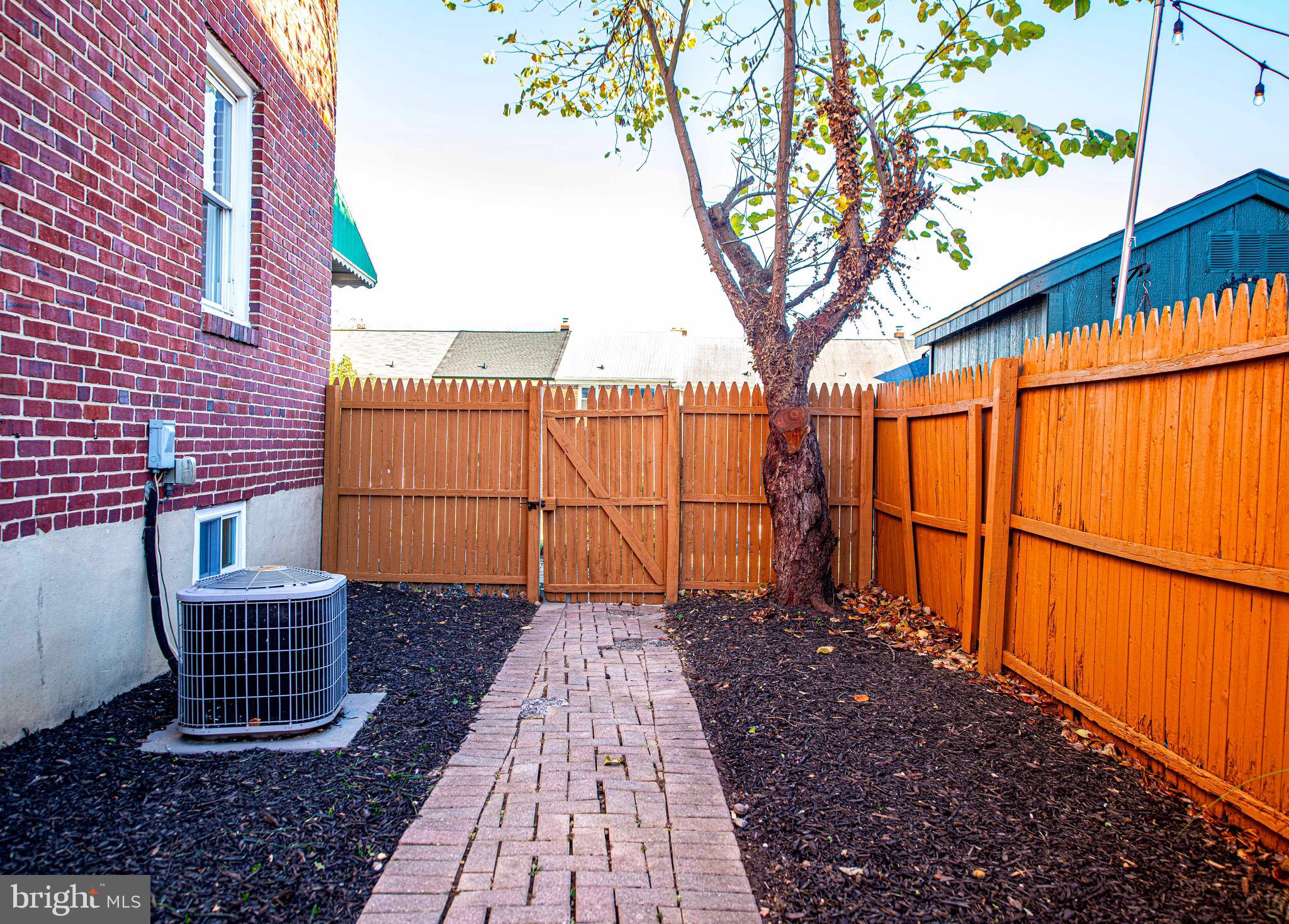 OAKLEIGH - Residential