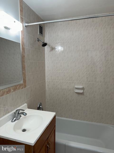 RIVER PLACE - Residential