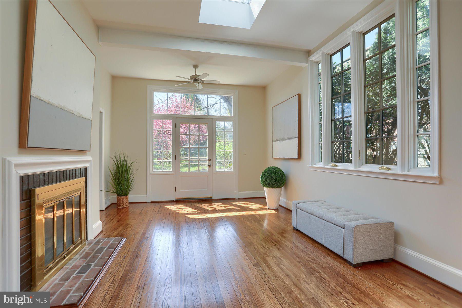 HOMELAND HISTORIC DISTRICT - Residential