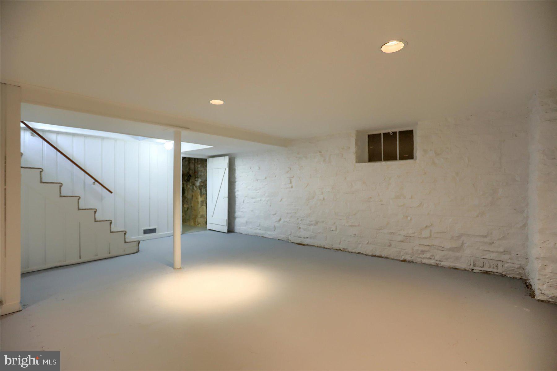 HOMELAND HISTORIC DISTRICT - Residential