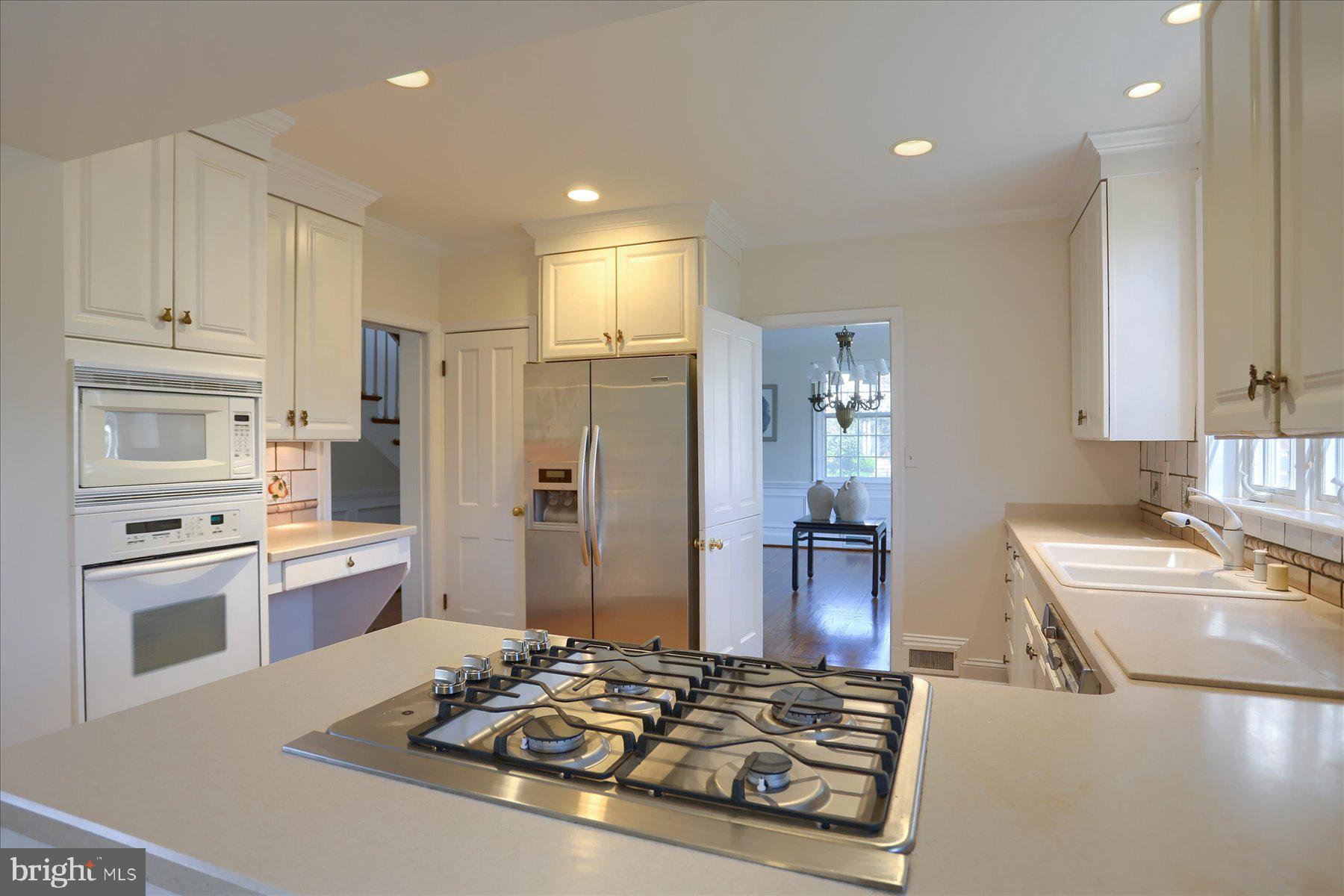 HOMELAND HISTORIC DISTRICT - Residential