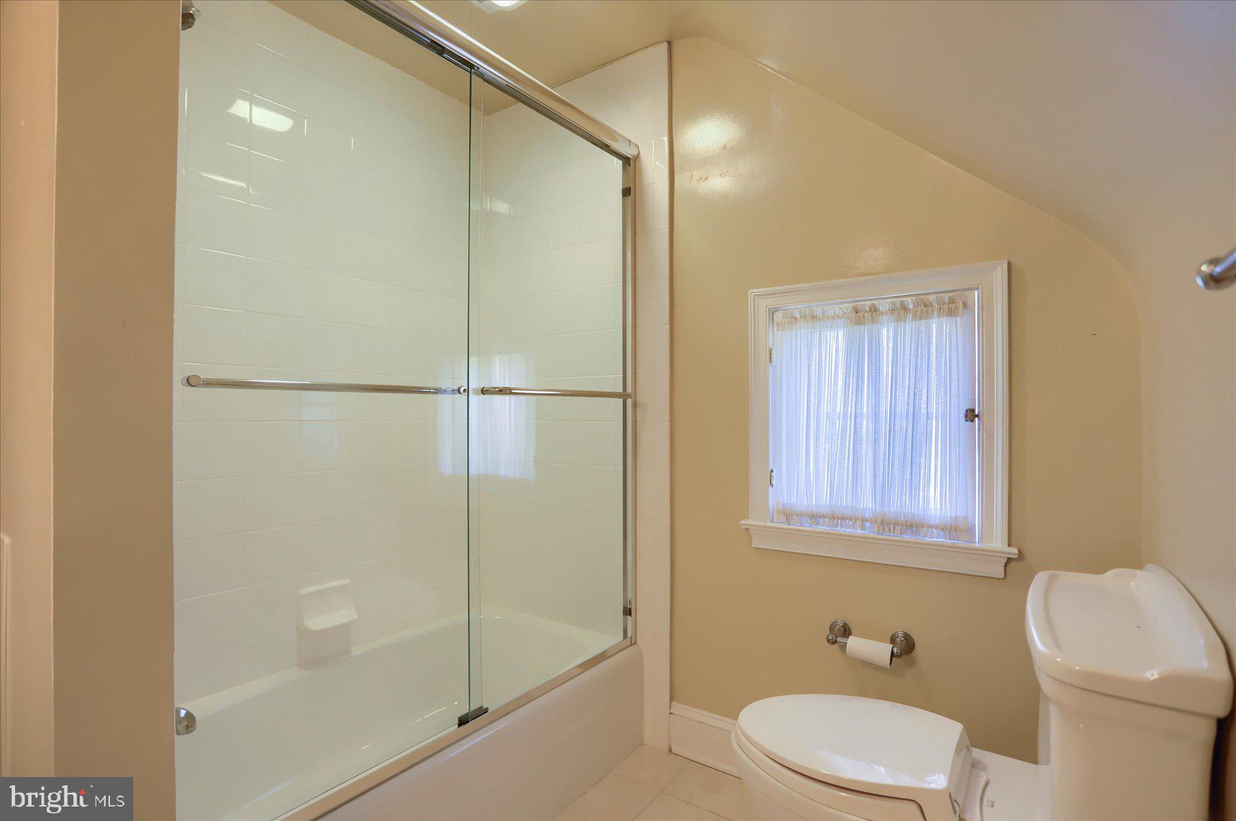 HOMELAND HISTORIC DISTRICT - Residential