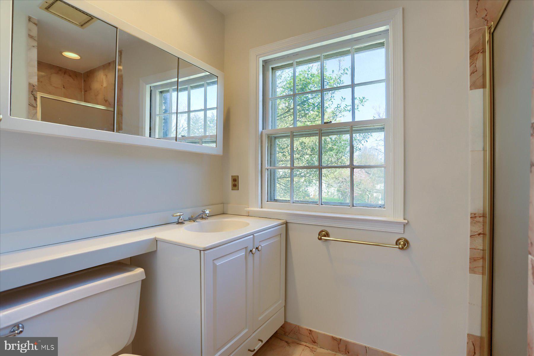 HOMELAND HISTORIC DISTRICT - Residential