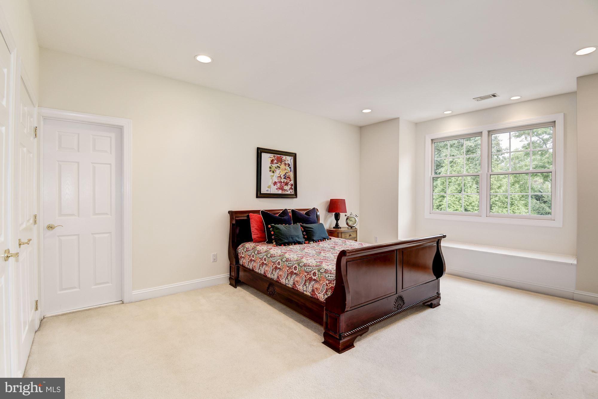 PALATINE - Residential