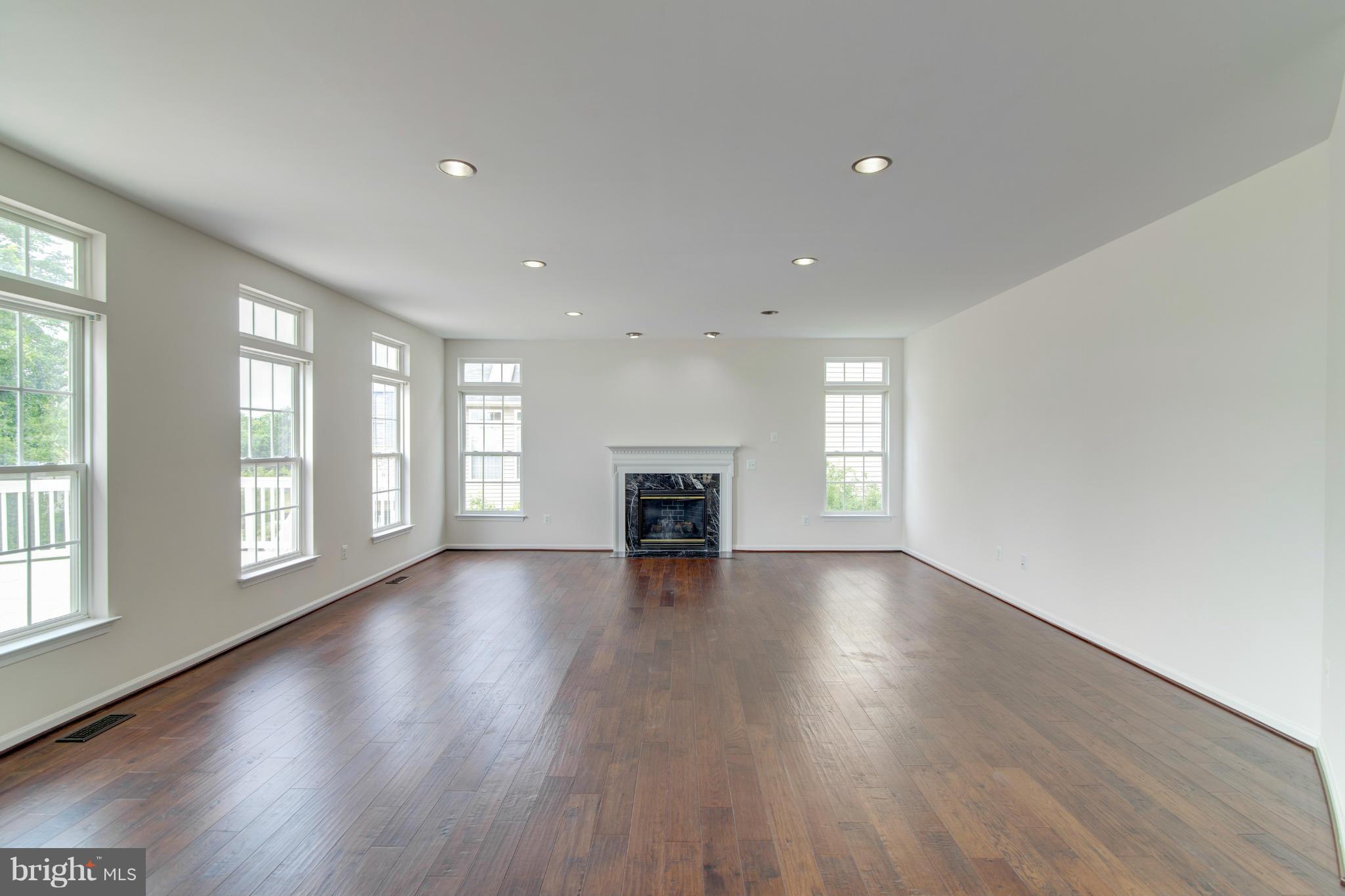 TIMBERCREEK ESTATES - Residential