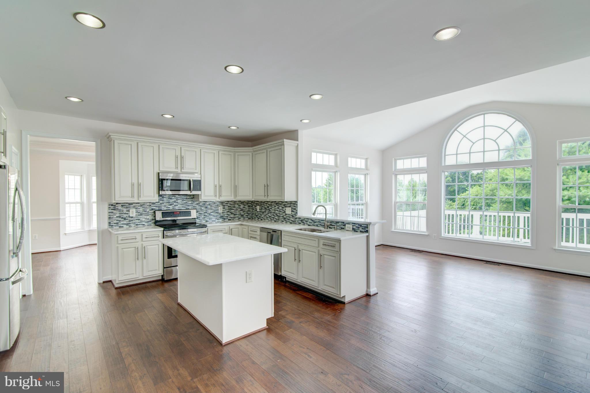 TIMBERCREEK ESTATES - Residential