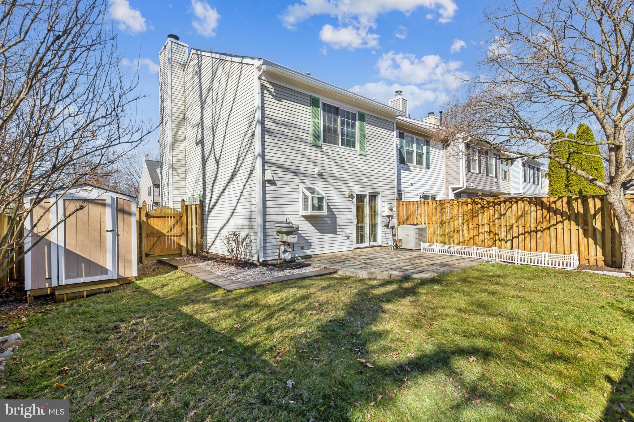 WASHINGTON SQUARE - Residential
