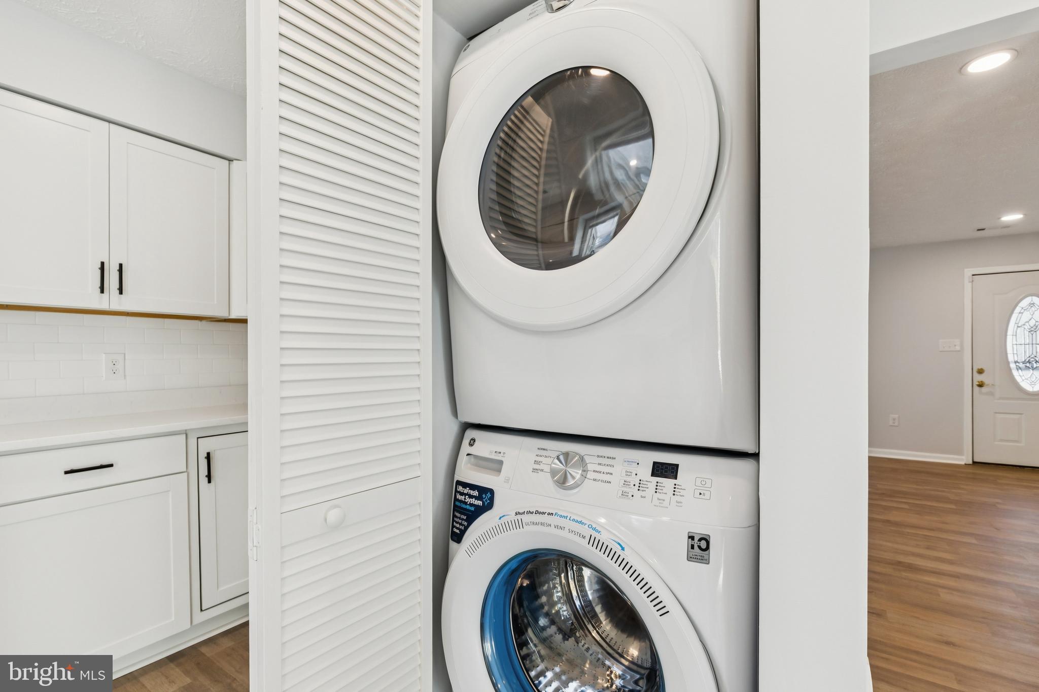 WASHINGTON SQUARE - Residential