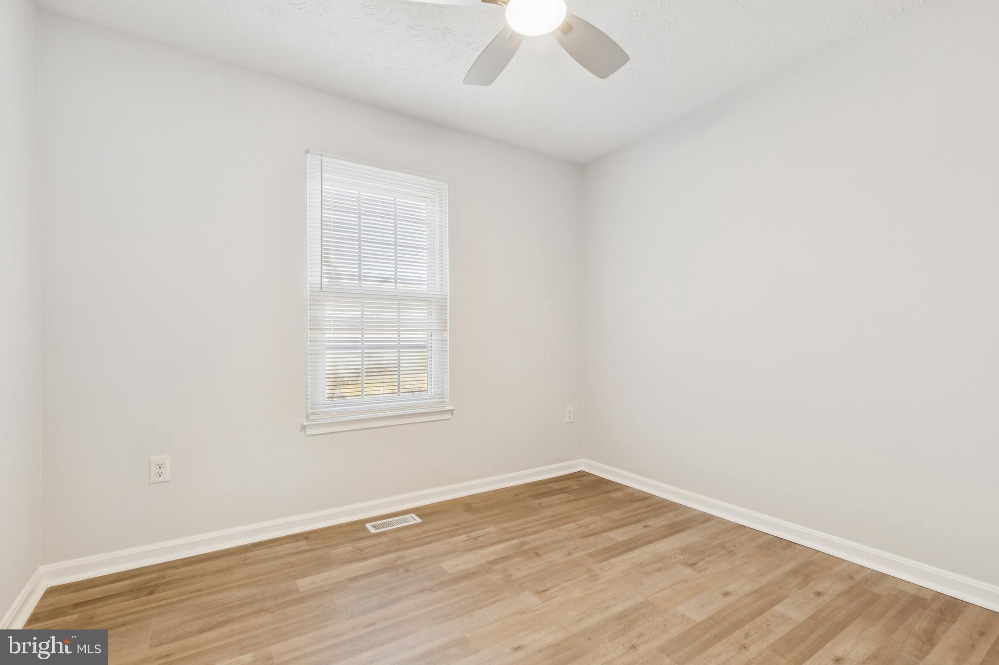 WASHINGTON SQUARE - Residential