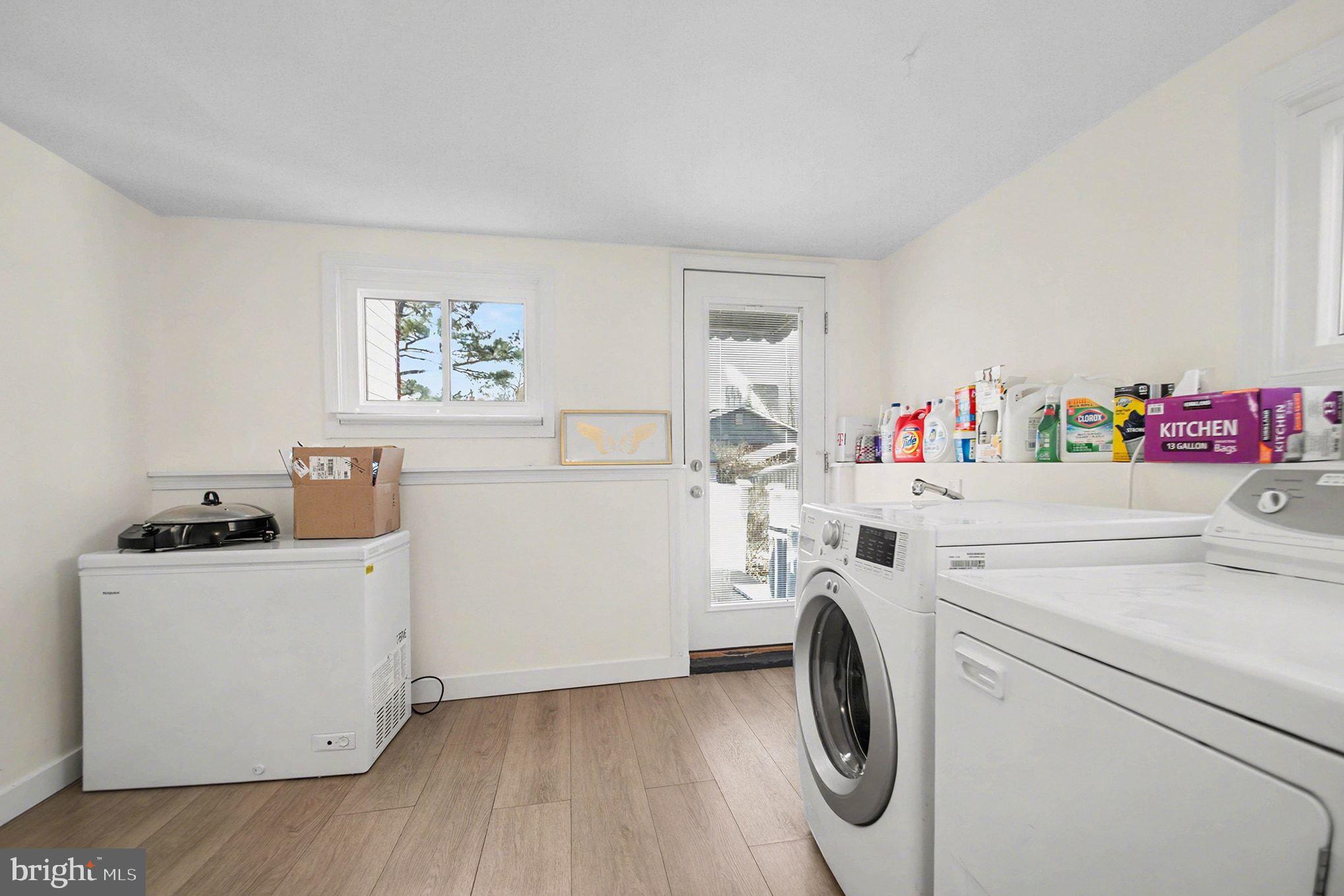 SUNNYSIDE - Residential