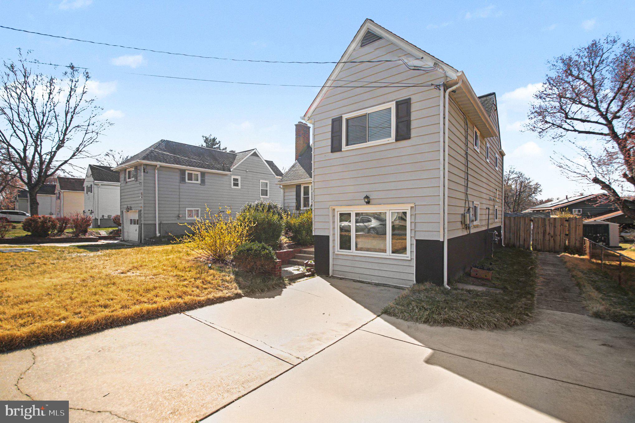 SUNNYSIDE - Residential