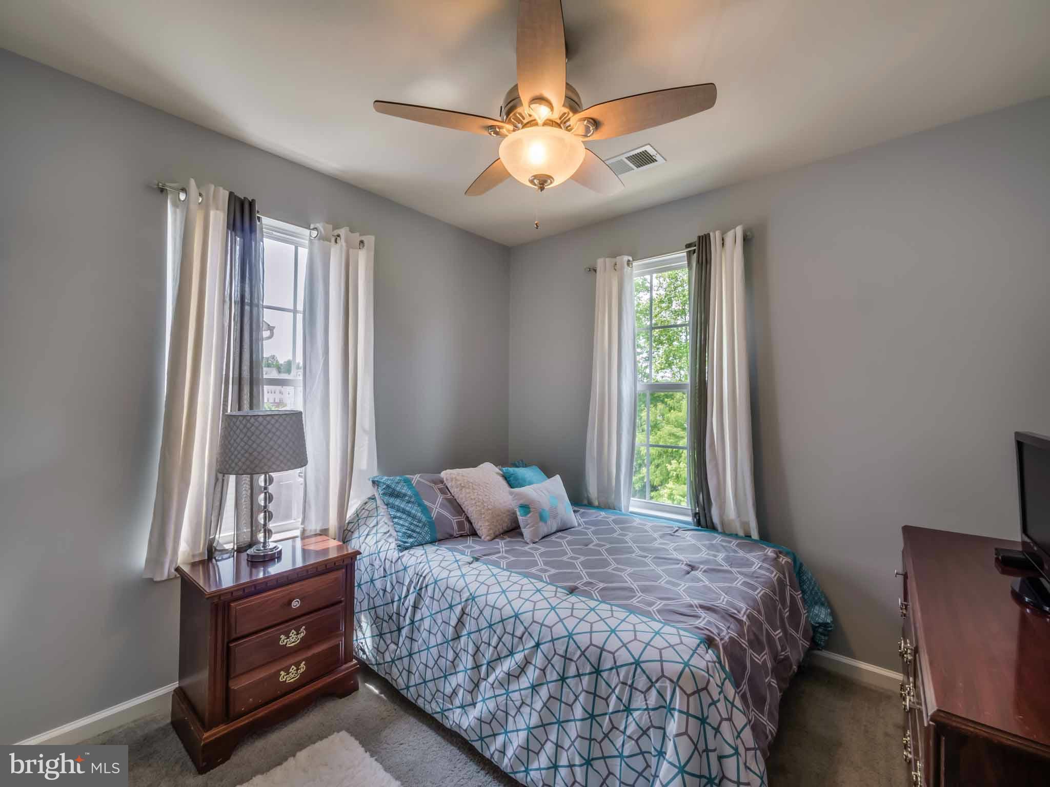 RICHFIELD STATION VILLAGE - Residential