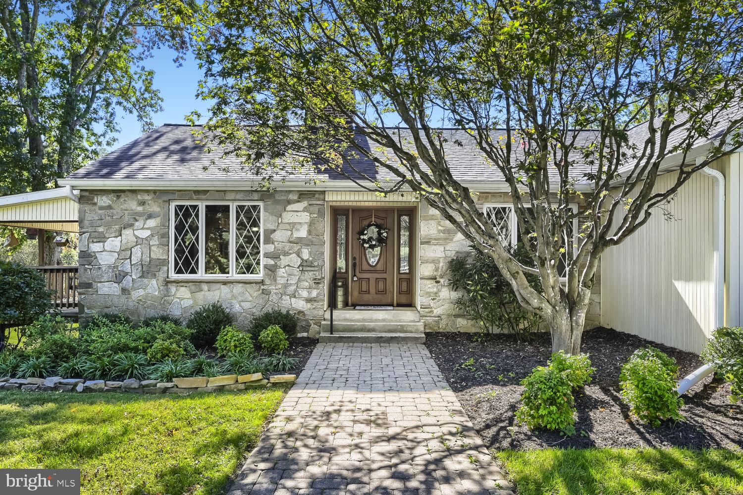 6352 GUILFORD ROAD