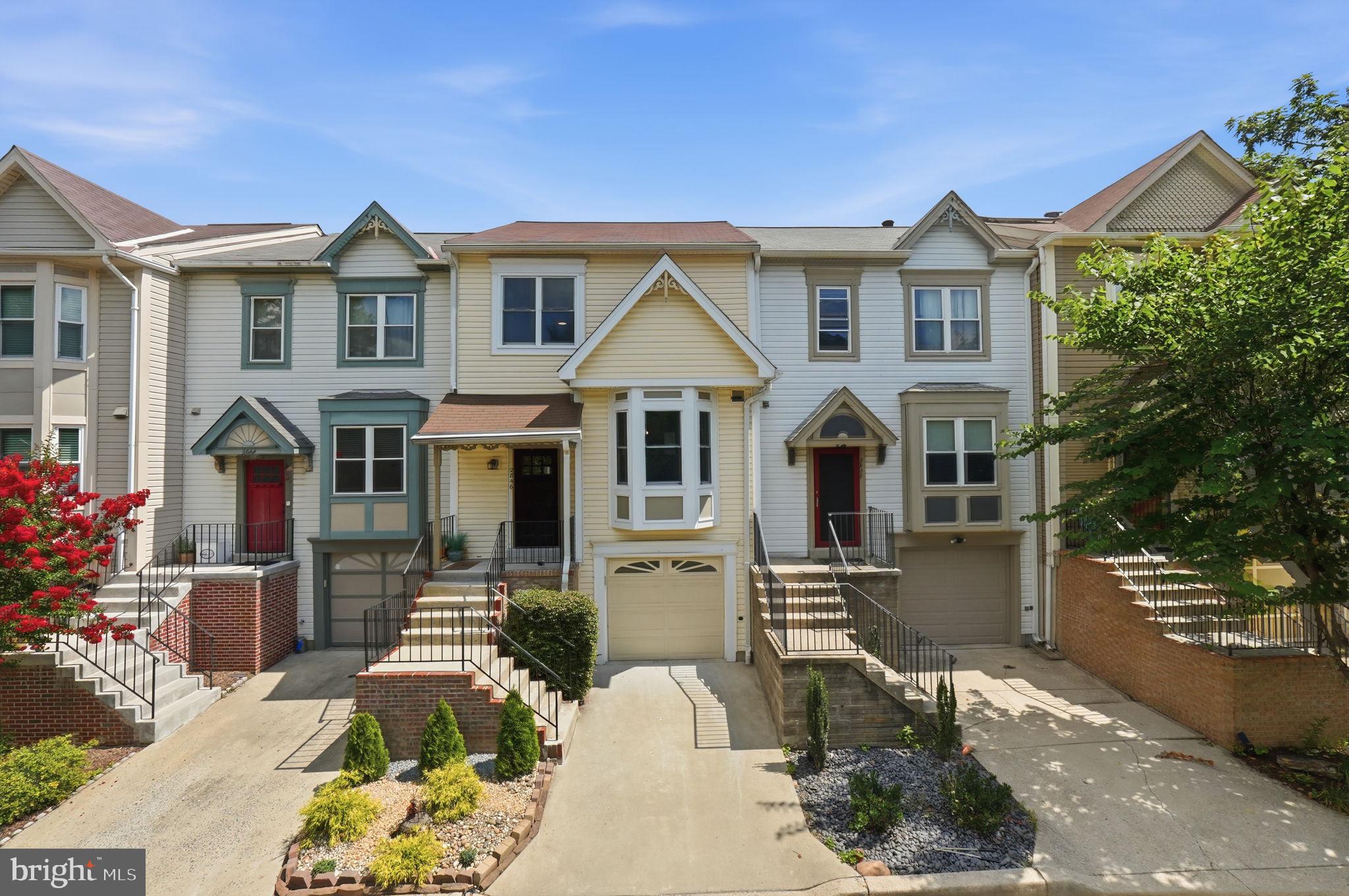 2846 SCHOOLHOUSE CIRCLE