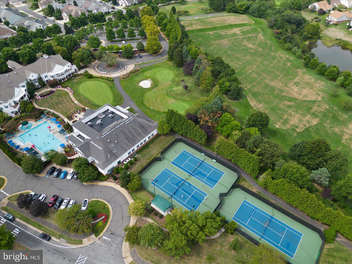 HERITAGE HUNT - Residential