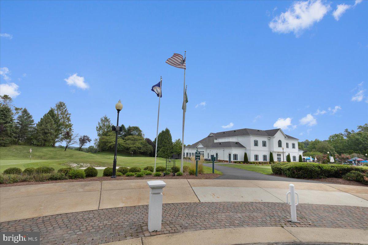 HERITAGE HUNT - Residential