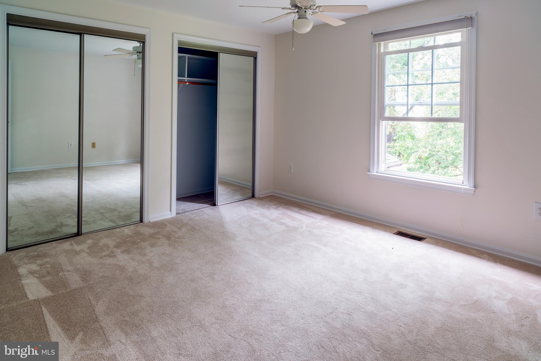 DERWOOD STATION - Residential Lease