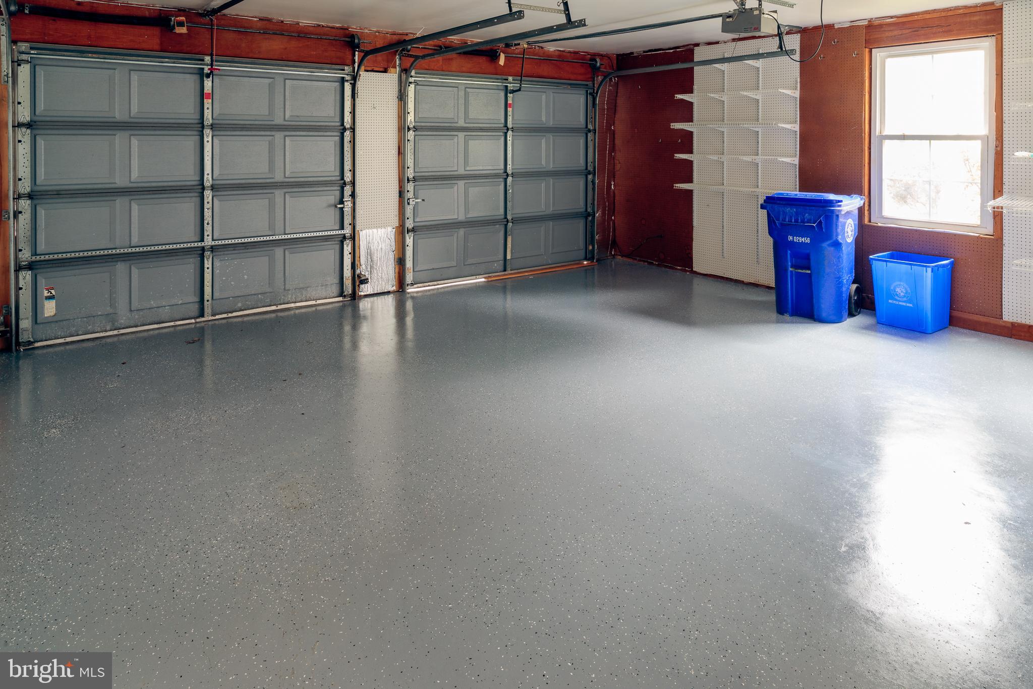 DERWOOD STATION - Residential Lease