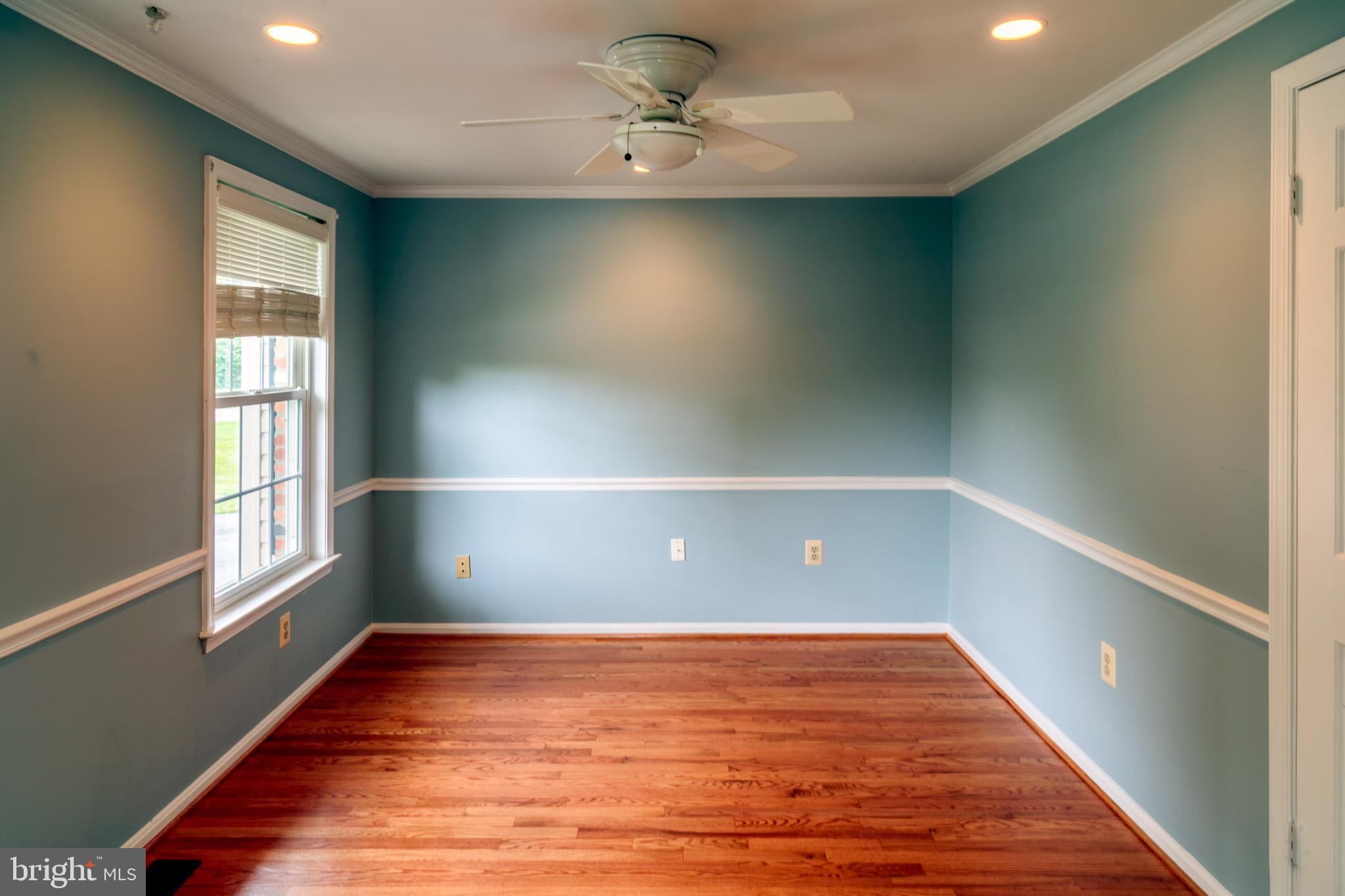 DERWOOD STATION - Residential Lease