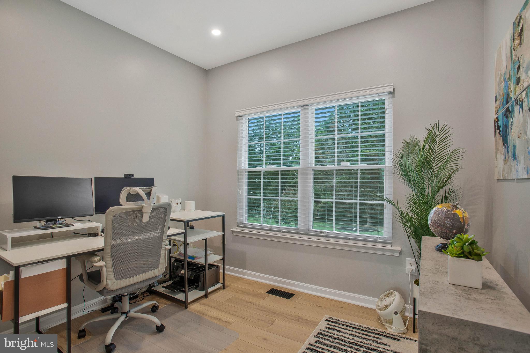 STREAMVIEW SUB - Residential