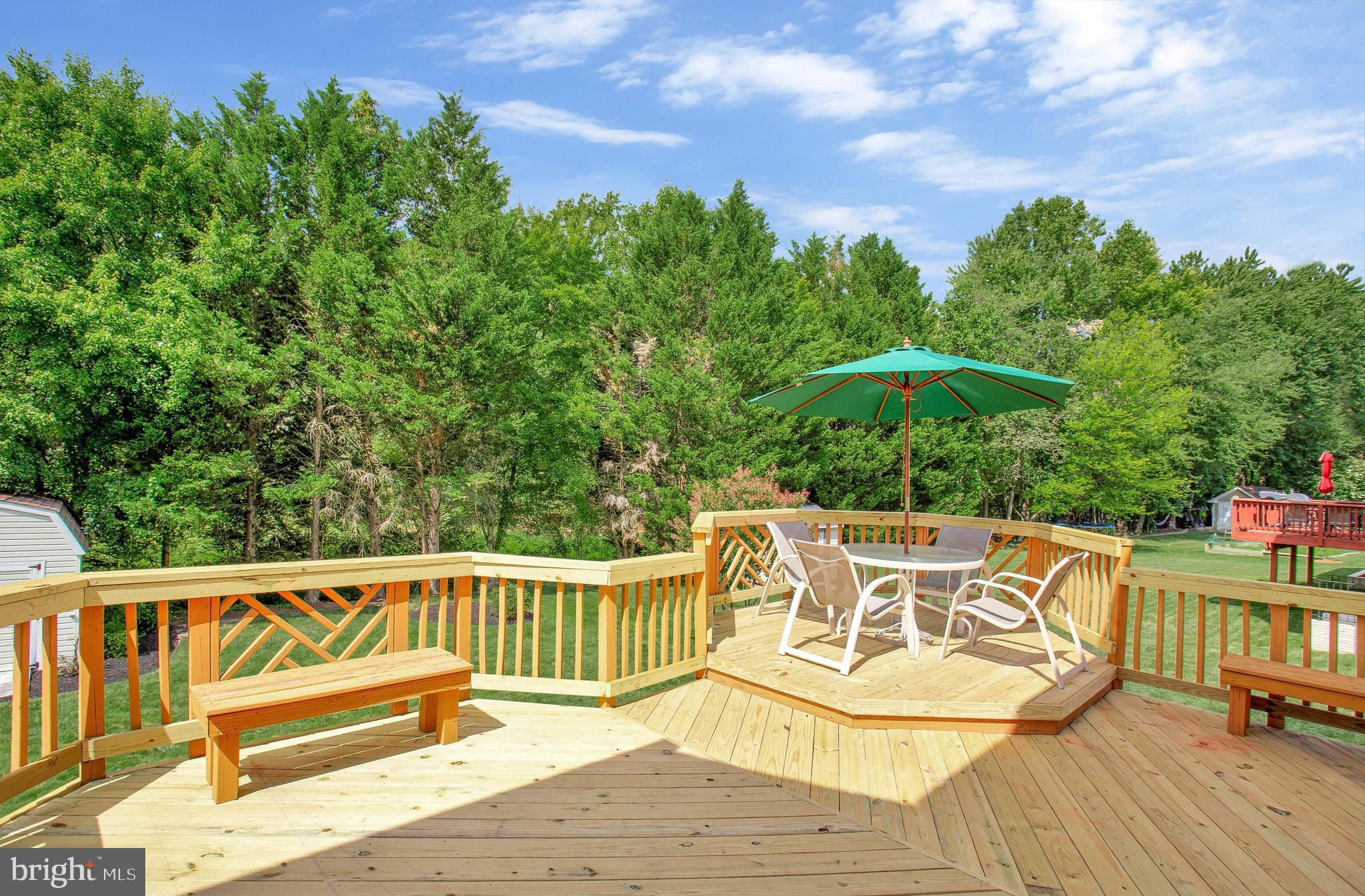 STREAMVIEW SUB - Residential