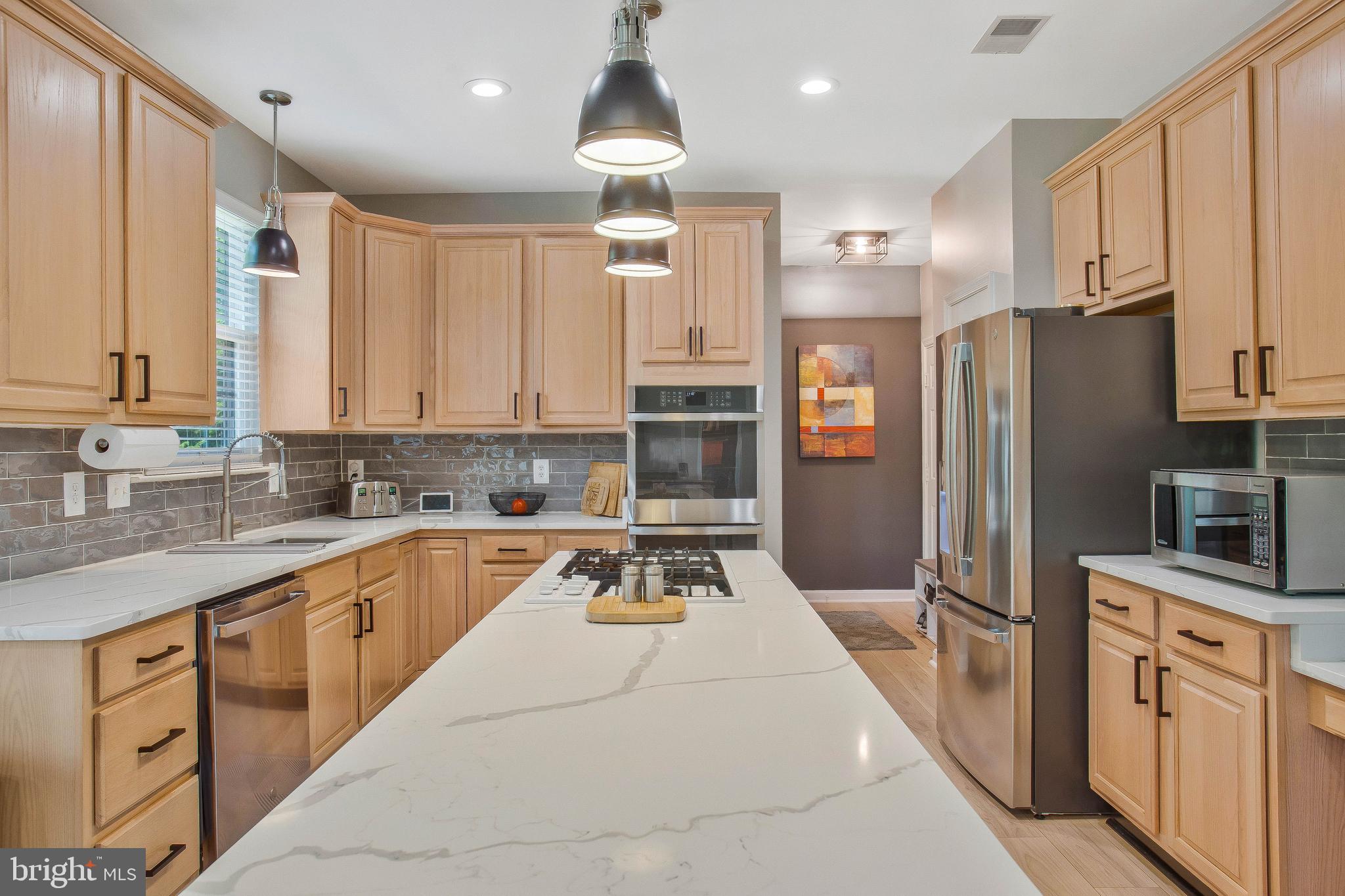 STREAMVIEW SUB - Residential