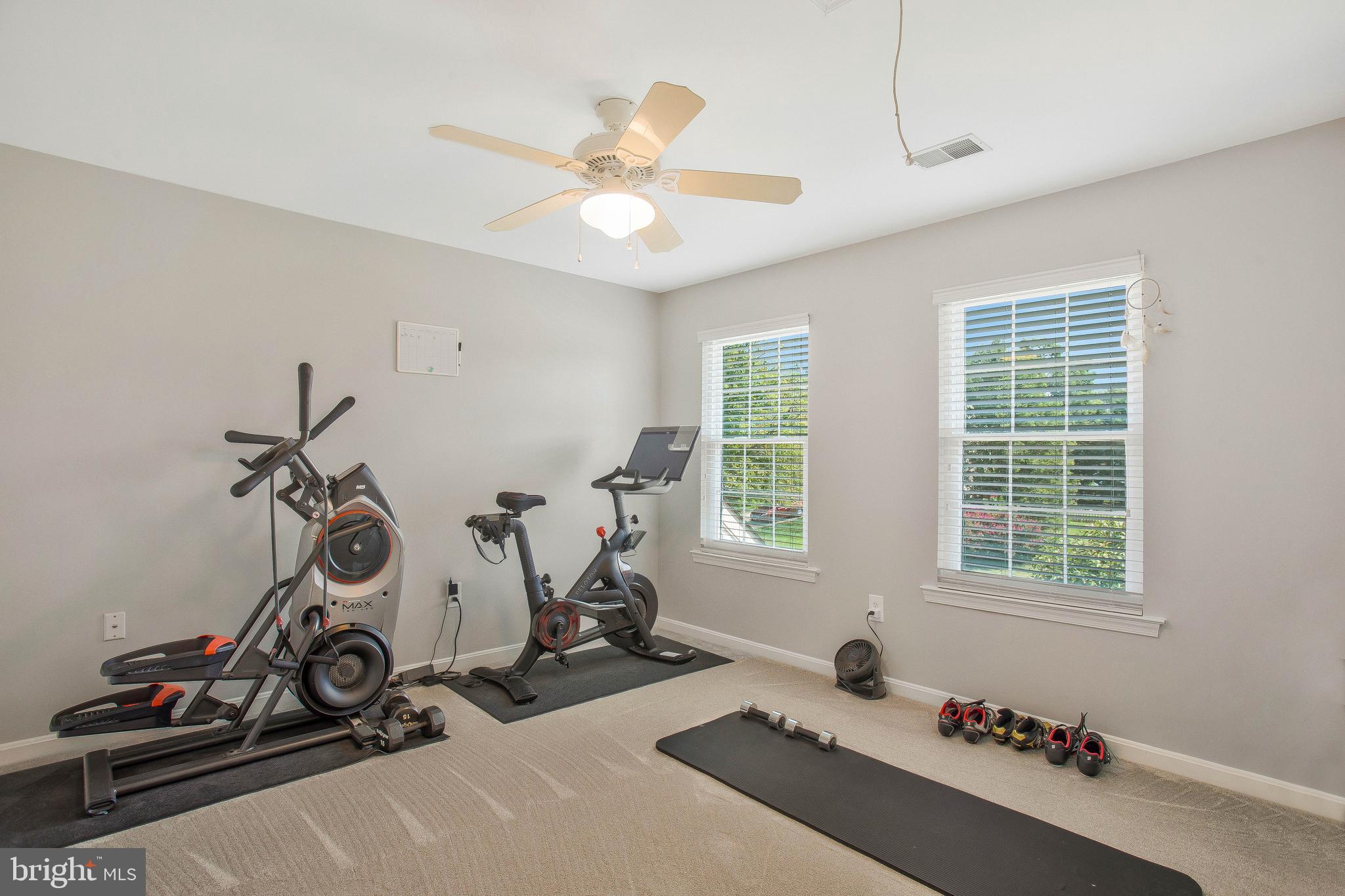 STREAMVIEW SUB - Residential