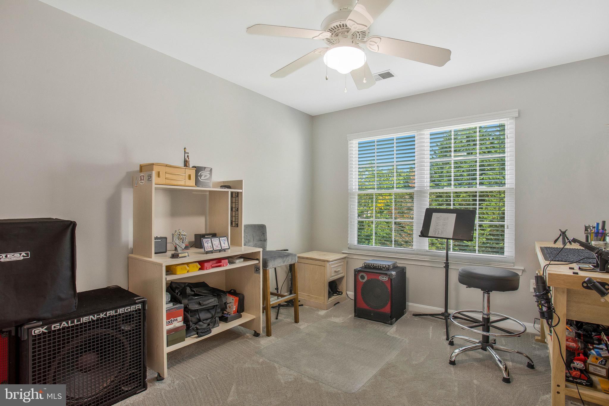 STREAMVIEW SUB - Residential