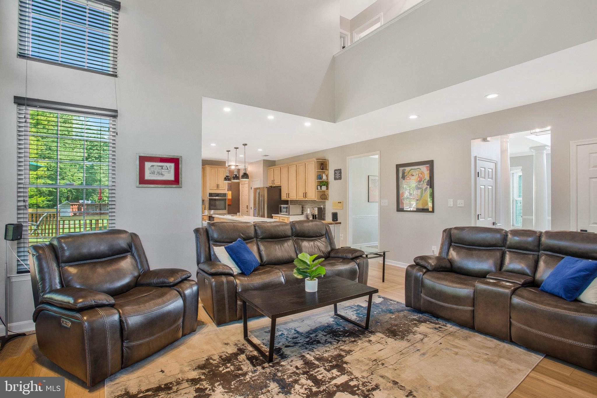 STREAMVIEW SUB - Residential