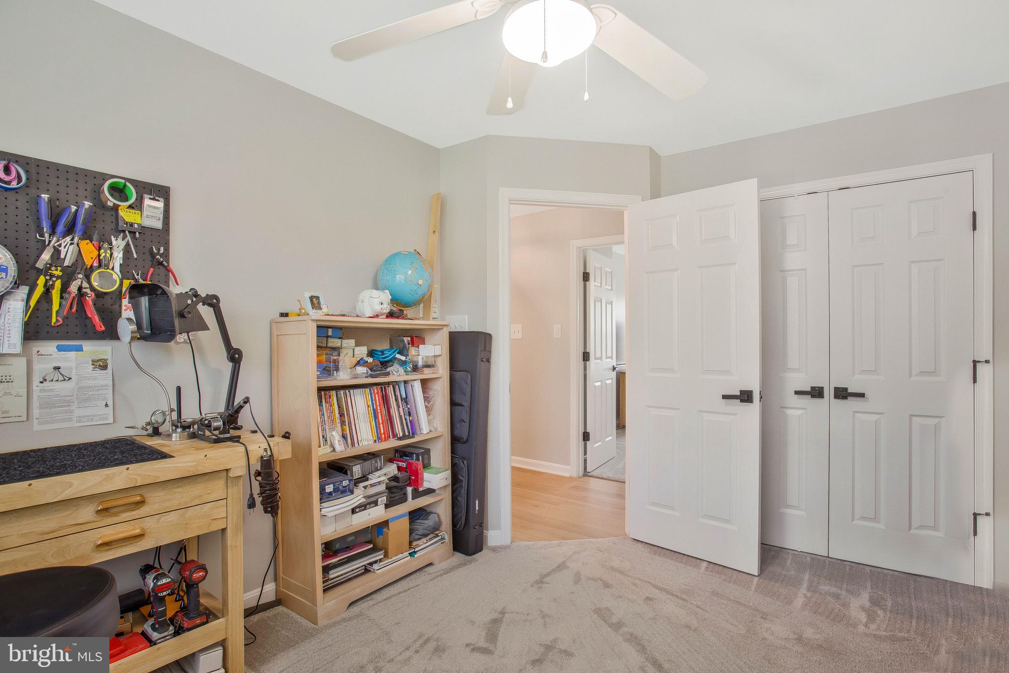 STREAMVIEW SUB - Residential