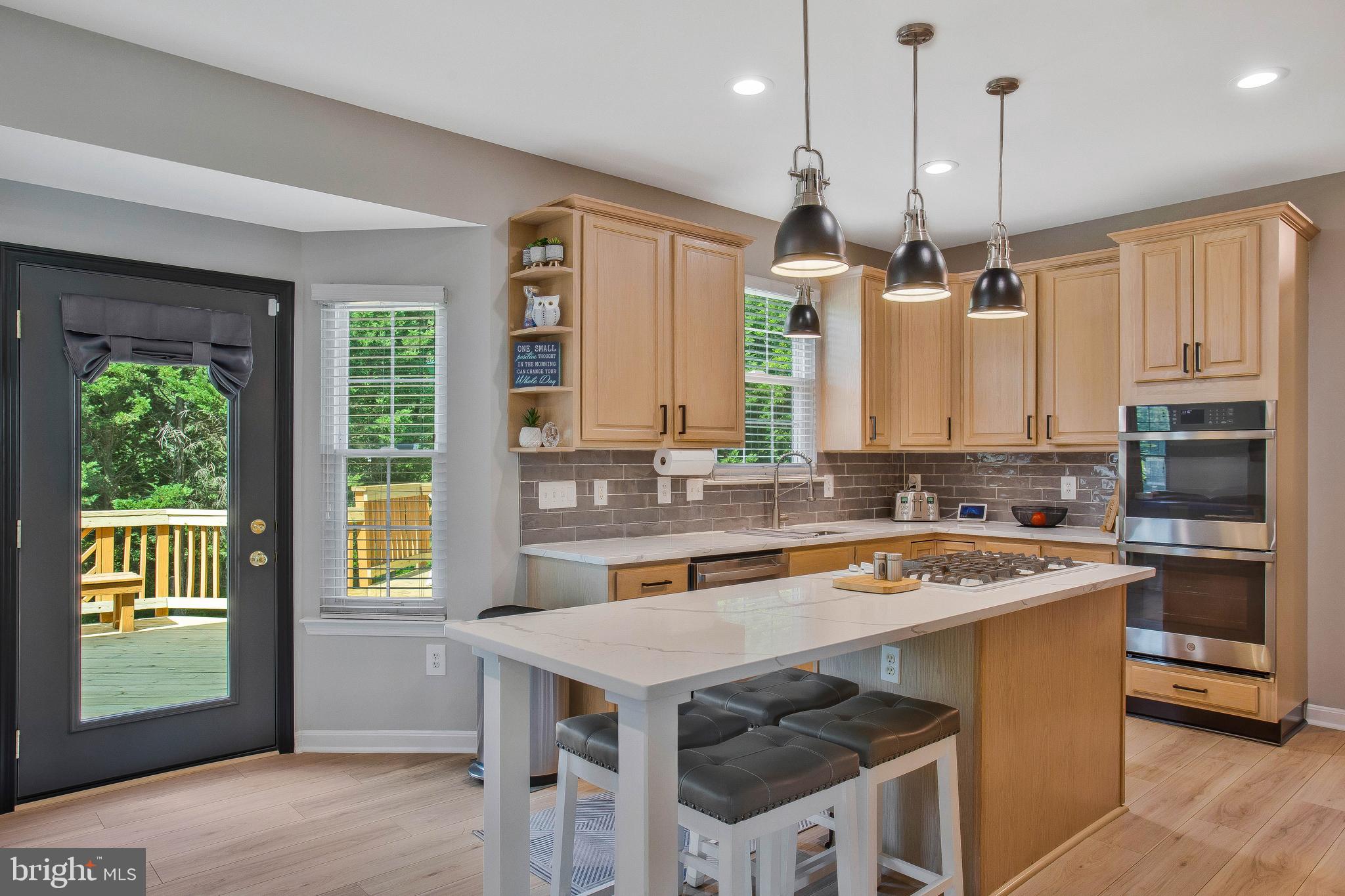 STREAMVIEW SUB - Residential