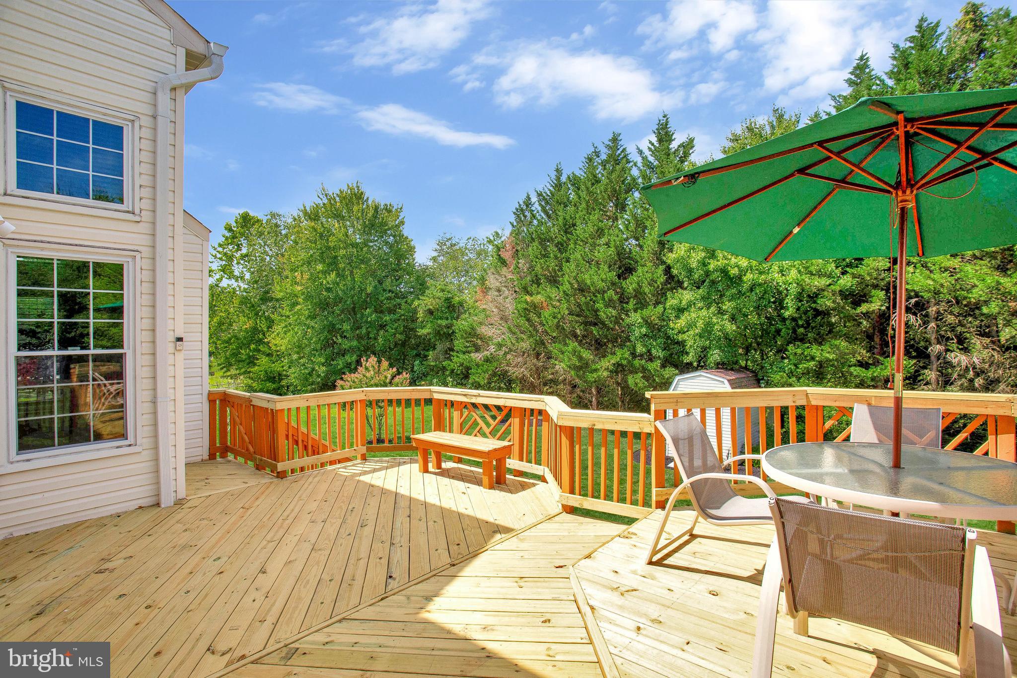 STREAMVIEW SUB - Residential