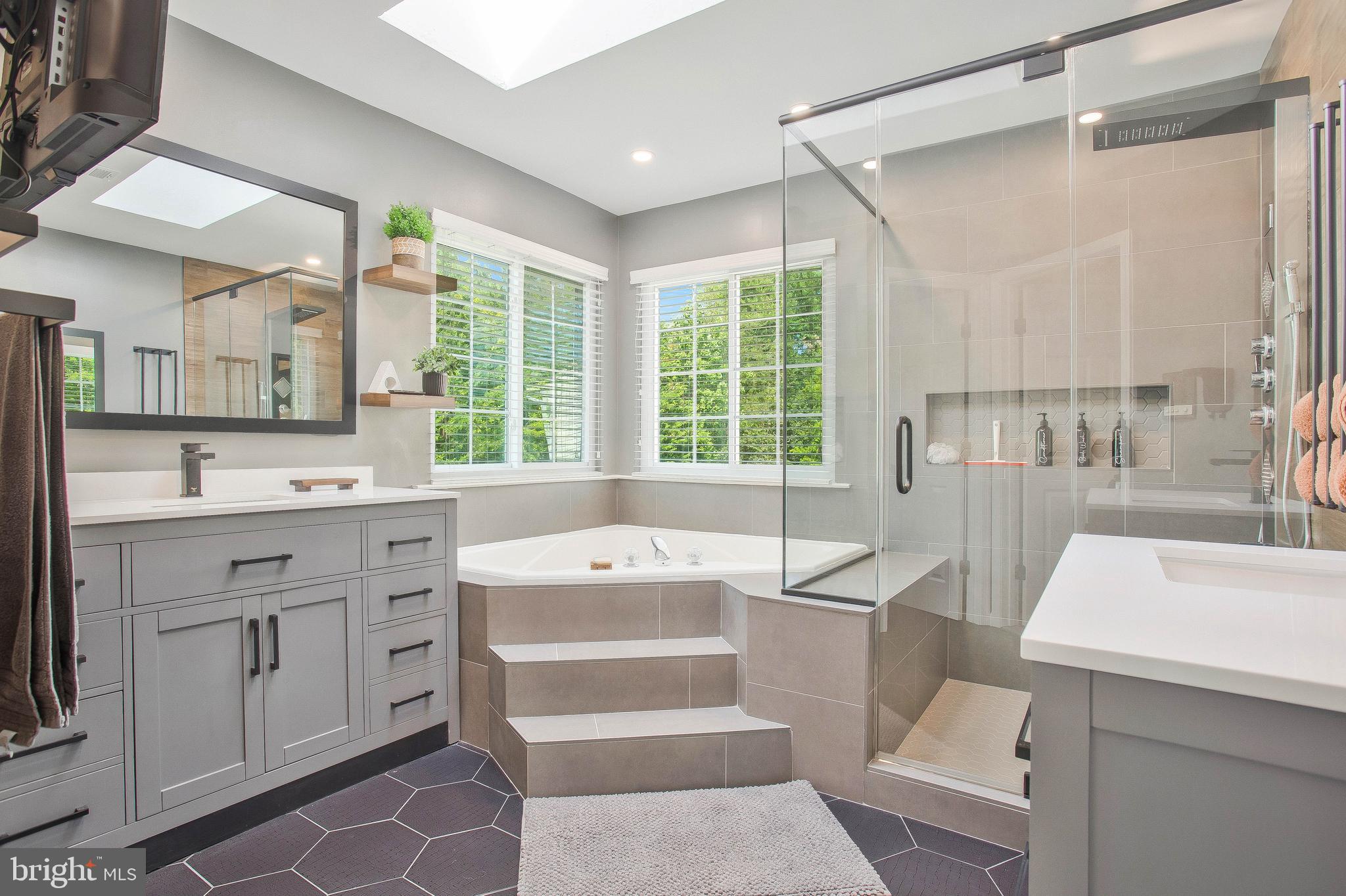 STREAMVIEW SUB - Residential