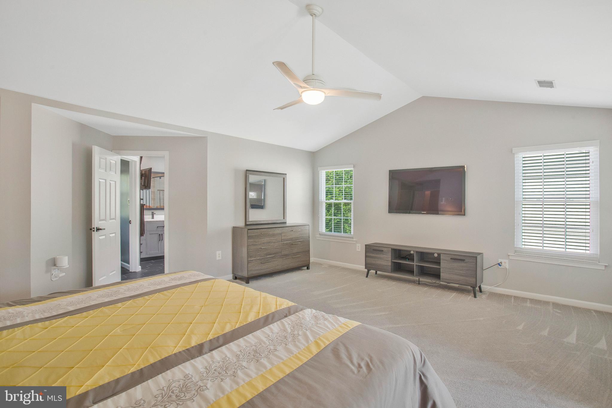 STREAMVIEW SUB - Residential