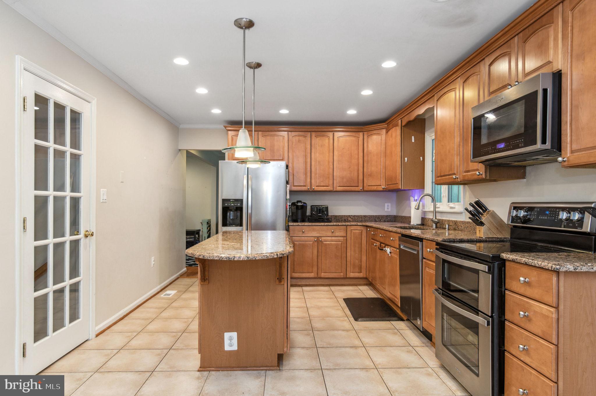 ROLLING VALLEY - Residential Lease