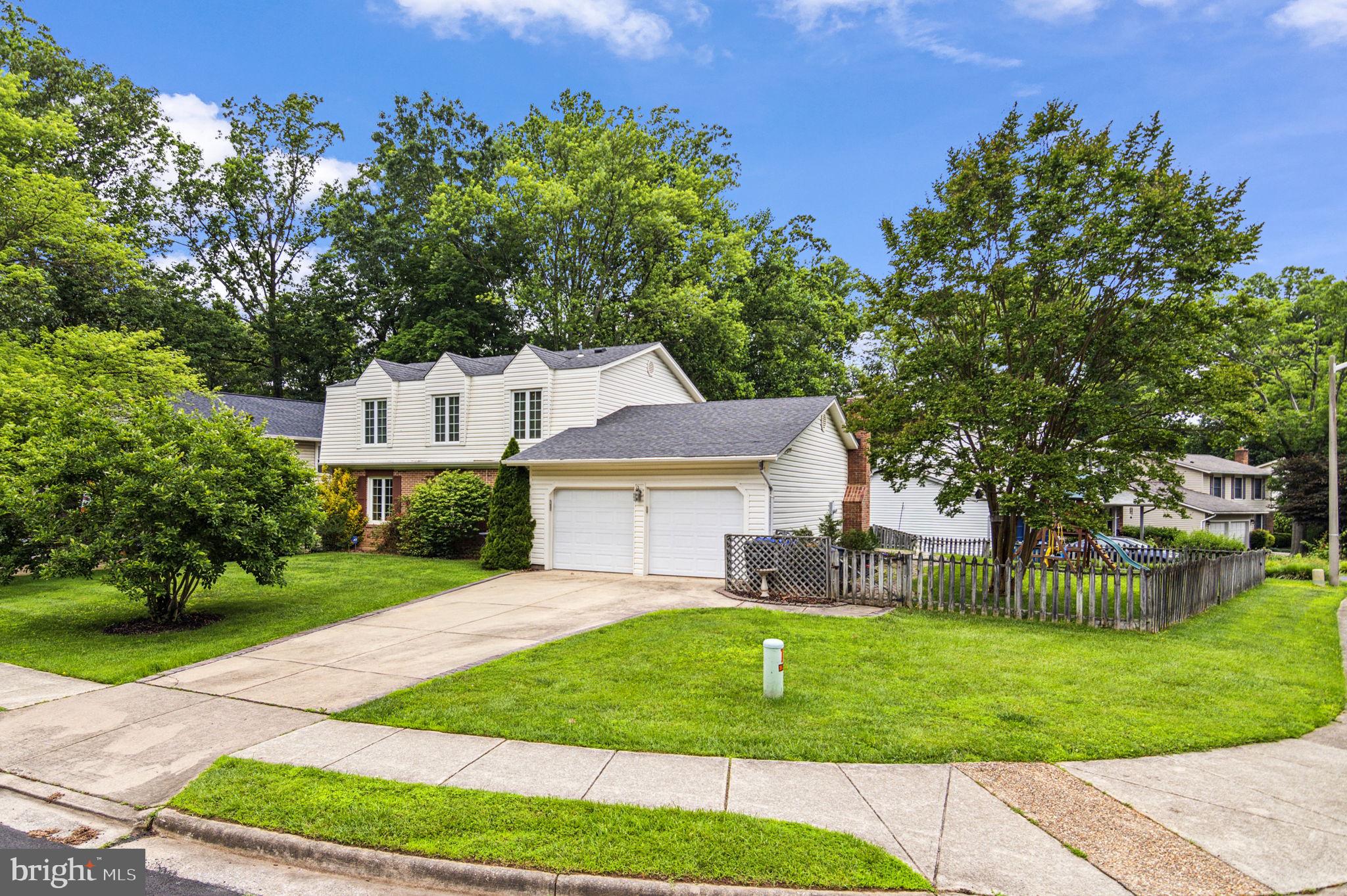 ROLLING VALLEY - Residential Lease