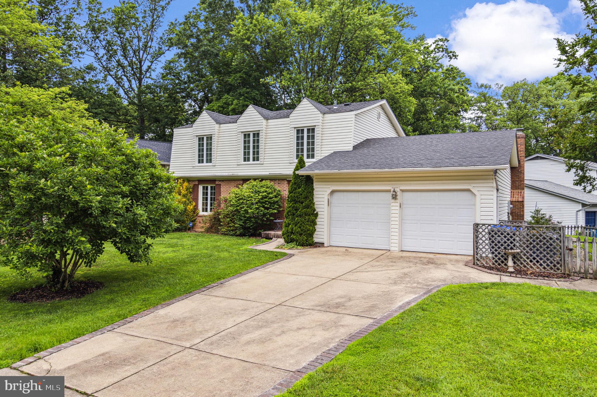 ROLLING VALLEY - Residential Lease