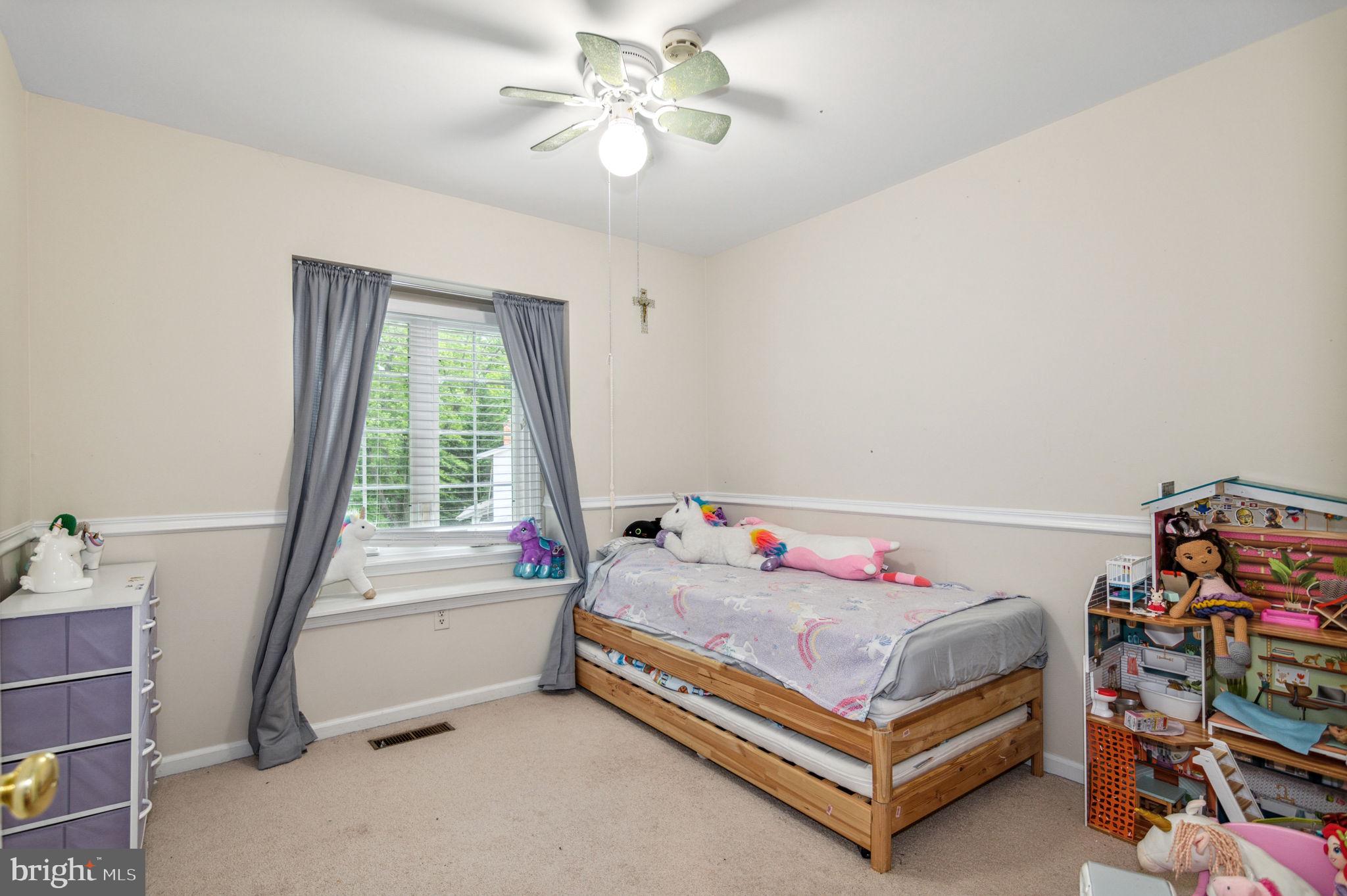 ROLLING VALLEY - Residential Lease